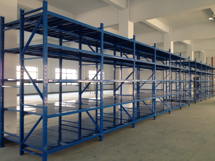 倉庫貨架使用安全規(guī)范和檢查